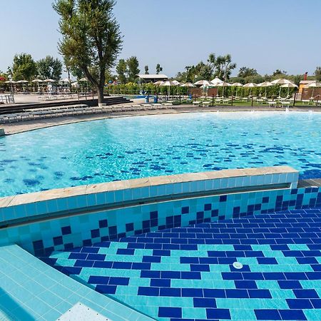 Club Del Sole Spina Family Collection Hotel Lido di Spina Ngoại thất bức ảnh