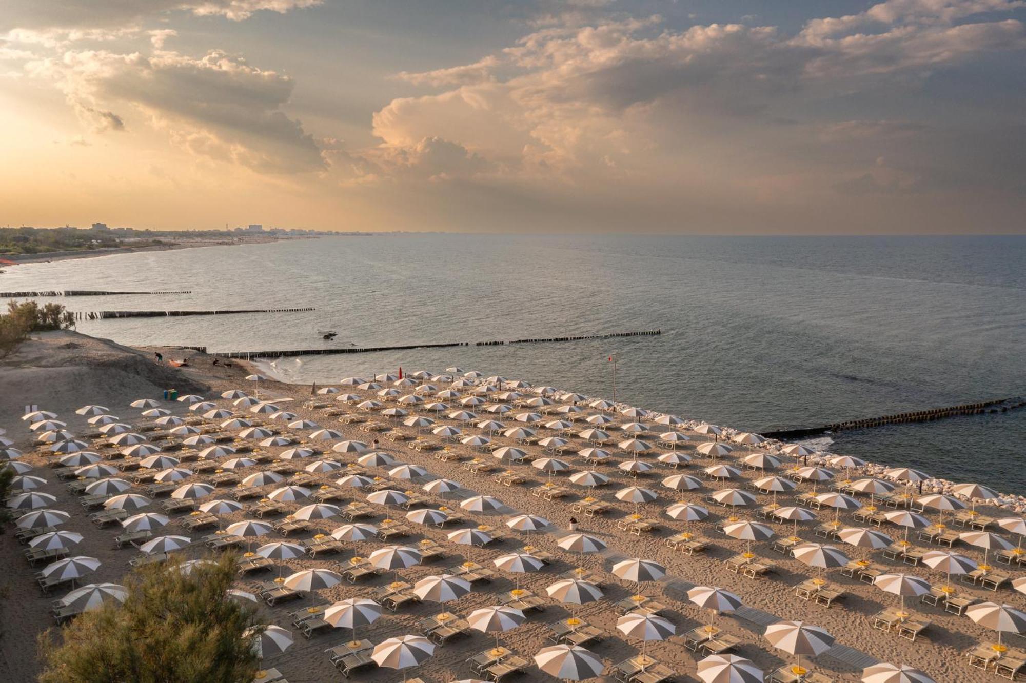 Club Del Sole Spina Family Collection Hotel Lido di Spina Ngoại thất bức ảnh